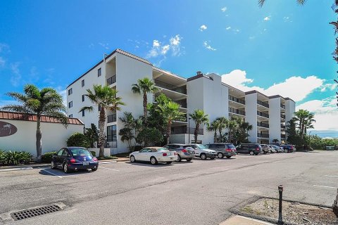Condominio en venta en New Smyrna Beach, Florida, 3 dormitorios, 130.99 m2 № 1765941 - foto 2
