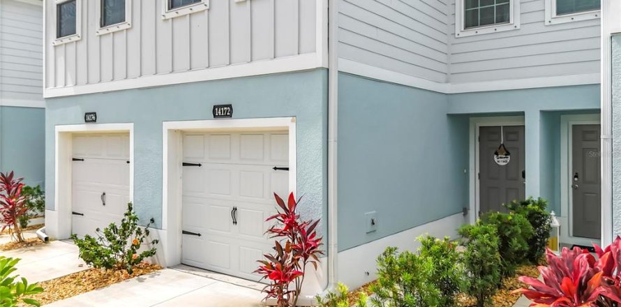 Townhouse in Bradenton, Florida 3 bedrooms, 132.94 sq.m. № 2152221