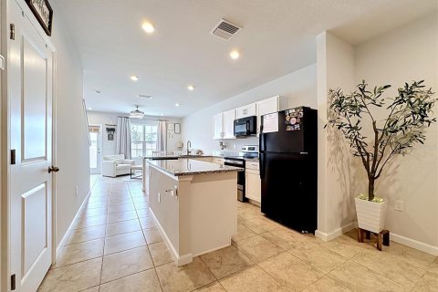 Townhouse in Bradenton, Florida 3 bedrooms, 132.94 sq.m. № 2152221 - photo 9