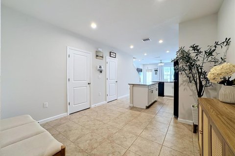 Townhouse in Bradenton, Florida 3 bedrooms, 132.94 sq.m. № 2152221 - photo 5