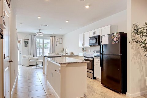 Townhouse in Bradenton, Florida 3 bedrooms, 132.94 sq.m. № 2152221 - photo 10