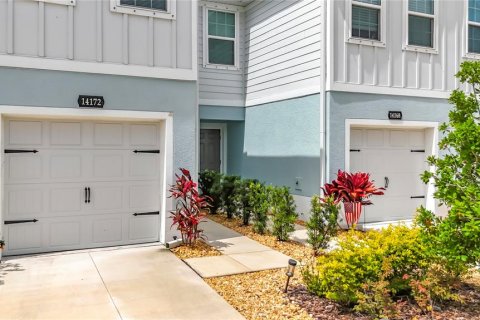 Townhouse in Bradenton, Florida 3 bedrooms, 132.94 sq.m. № 2152221 - photo 2