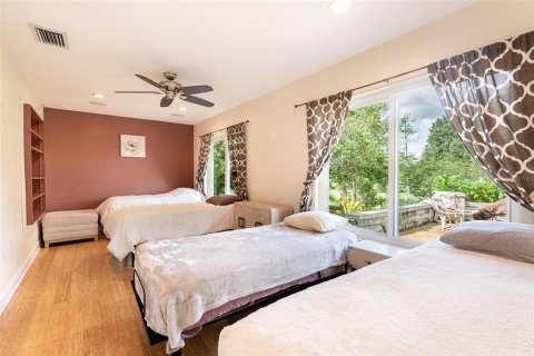 House in Groveland, Florida 5 bedrooms, 320.7 sq.m. № 1900716 - photo 9