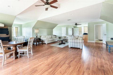 House in Groveland, Florida 5 bedrooms, 320.7 sq.m. № 1900716 - photo 26