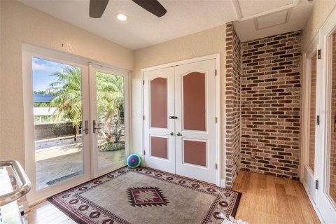 House in Groveland, Florida 5 bedrooms, 320.7 sq.m. № 1900716 - photo 8