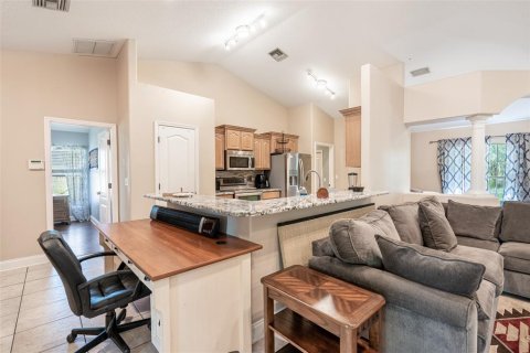 House in Groveland, Florida 5 bedrooms, 320.7 sq.m. № 1900716 - photo 4