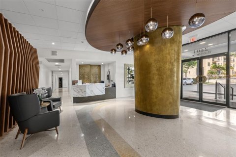 Copropriété à vendre à Tampa, Floride: 2 chambres, 102.56 m2 № 2405357 - photo 3