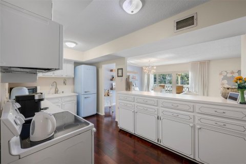 Copropriété à vendre à Tampa, Floride: 2 chambres, 102.56 m2 № 2405357 - photo 19