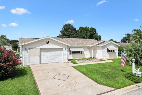 Casa en Summerfield, Florida 2 dormitorios, 147.71 m2 № 2353501