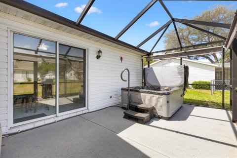 Villa ou maison à vendre à Summerfield, Floride: 2 chambres, 147.71 m2 № 2353501 - photo 24
