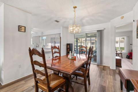Villa ou maison à vendre à Summerfield, Floride: 2 chambres, 147.71 m2 № 2353501 - photo 5