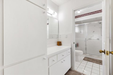 Villa ou maison à vendre à Summerfield, Floride: 2 chambres, 147.71 m2 № 2353501 - photo 14