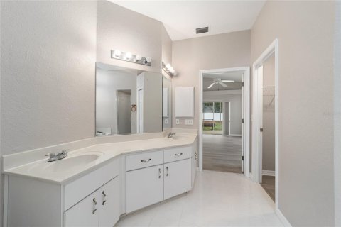 Villa ou maison à louer à Ocala, Floride: 3 chambres, 175.96 m2 № 2101727 - photo 9