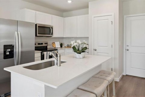 Touwnhouse à vendre à Kissimmee, Floride: 3 chambres, 138.33 m2 № 2236921 - photo 5