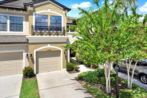 Townhouse in Tampa, Florida 2 bedrooms, 151.62 sq.m. № 1913175 - photo 2