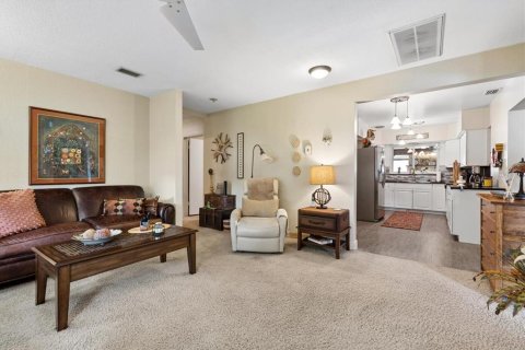 House in Clearwater, Florida 3 bedrooms, 188.03 sq.m. № 2395825 - photo 9