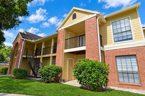 Copropriété à louer à Tampa, Floride: 2 chambres, 93.55 m2 № 2431633 - photo 3