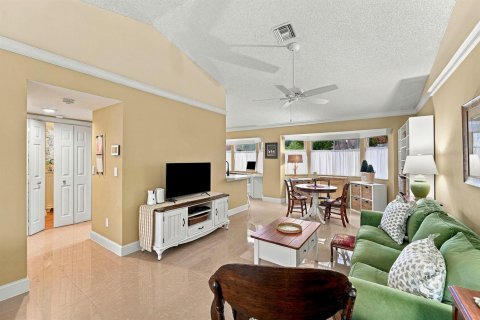 Copropriété à vendre à Plantation, Floride: 1 chambre, 98.38 m2 № 2426133 - photo 9