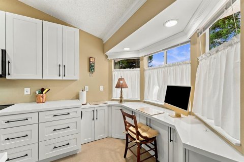 Copropriété à vendre à Plantation, Floride: 1 chambre, 98.38 m2 № 2426133 - photo 2