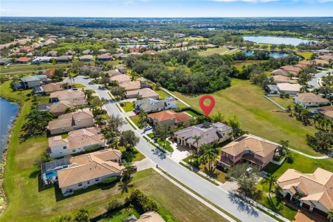 Casa en venta en Bradenton, Florida, 4 dormitorios, 291.81 m2 № 1514321 - foto 8