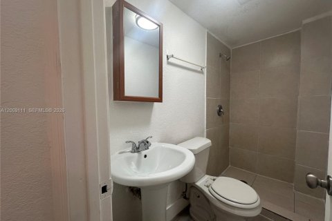 Apartment in Miami, Florida 37.16 sq.m. № 2089911 - photo 19