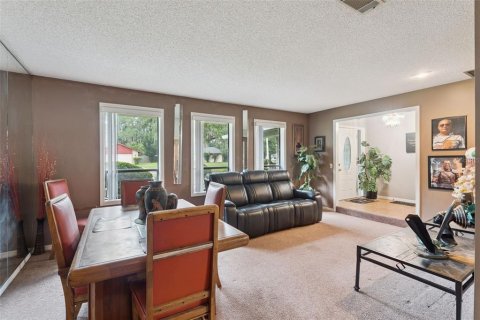 Casa en venta en Orlando, Florida, 4 dormitorios, 202.34 m2 № 2198794 - foto 9