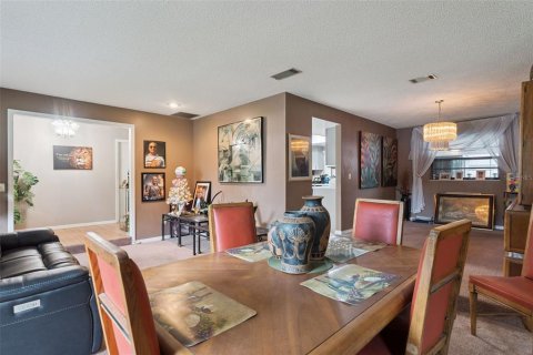 Casa en venta en Orlando, Florida, 4 dormitorios, 202.34 m2 № 2198794 - foto 8