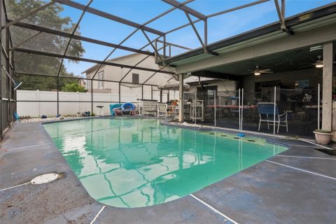 Casa en venta en Orlando, Florida, 4 dormitorios, 202.34 m2 № 2198794 - foto 23