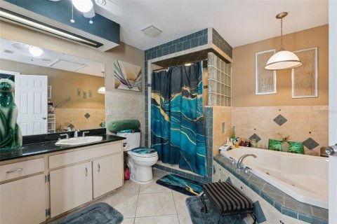 Casa en venta en Orlando, Florida, 4 dormitorios, 202.34 m2 № 2198794 - foto 20