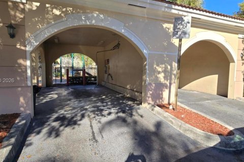 Condo in Miramar, Florida, 3 bedrooms  № 2003833 - photo 18