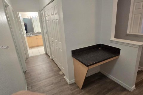 Condo in Miramar, Florida, 3 bedrooms  № 2003833 - photo 23