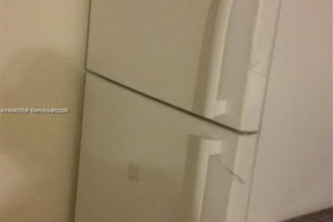 Condo in Miramar, Florida, 3 bedrooms  № 2003833 - photo 29