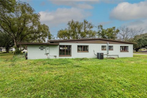 Villa ou maison à vendre à Winter Park, Floride: 3 chambres, 101.08 m2 № 2106448 - photo 16