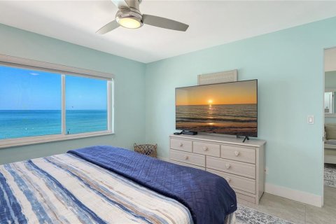 Condo in Sarasota, Florida, 1 bedroom № 2237322 - photo 18