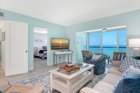 Condo in Sarasota, Florida, 1 bedroom № 2237322 - photo 4
