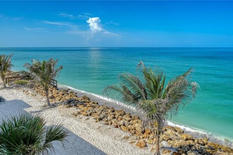 Condo in Sarasota, Florida, 1 bedroom № 2237322 - photo 7