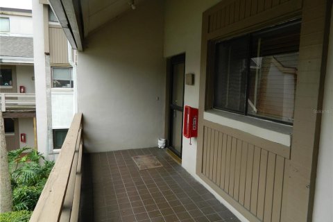Condo in Altamonte Springs, Florida, 3 bedrooms № 2283966 - photo 4