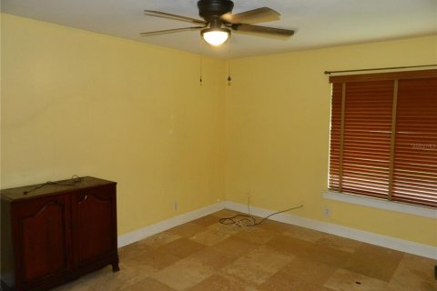 Condo in Altamonte Springs, Florida, 3 bedrooms № 2283966 - photo 14