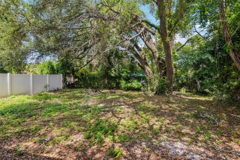 Casa en venta en Tampa, Florida, 3 dormitorios, 114.27 m2 № 2202454 - foto 23