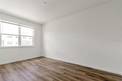 Condo in Orlando, Florida, 3 bedrooms № 2220847 - photo 17