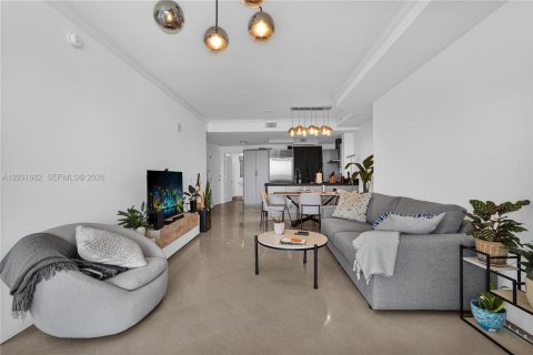 Condominio en venta en Sunny Isles Beach, Florida, 1 dormitorio, 92.16 m2 № 2184002 - foto 17