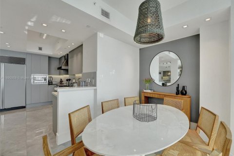 Copropriété à vendre à Sunny Isles Beach, Floride: 3 chambres, 205.69 m2 № 1950021 - photo 27