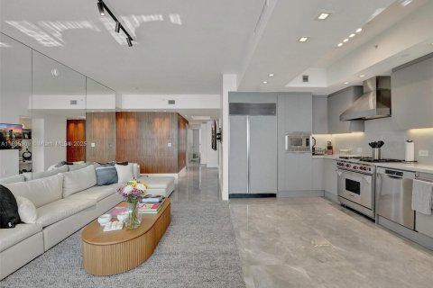 Copropriété à vendre à Sunny Isles Beach, Floride: 3 chambres, 205.69 m2 № 1950021 - photo 28