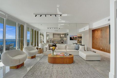 Copropriété à vendre à Sunny Isles Beach, Floride: 3 chambres, 205.69 m2 № 1950021 - photo 9
