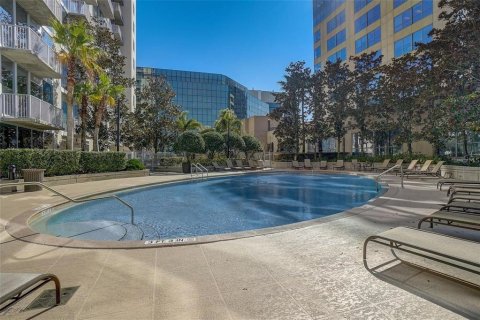 Condominio en venta en Orlando, Florida, 1 dormitorio, 79.34 m2 № 1740566 - foto 19