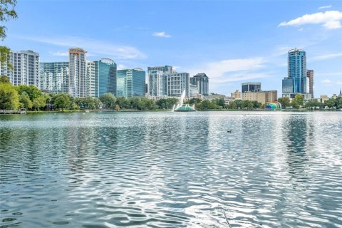 Condominio en venta en Orlando, Florida, 1 dormitorio, 79.34 m2 № 1740566 - foto 23