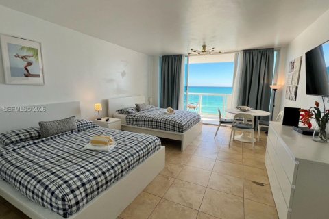 Купить кондоминиум в Майами-Бич, Флорида 37.16м2, № 2045046 - фото 14