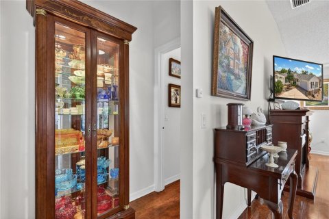 House in The Villages, Florida 3 bedrooms, 148.83 sq.m. № 2117445 - photo 18