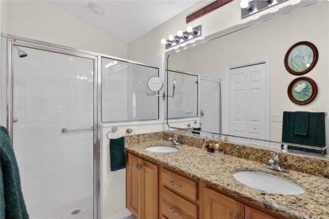 House in The Villages, Florida 3 bedrooms, 148.83 sq.m. № 2117445 - photo 23