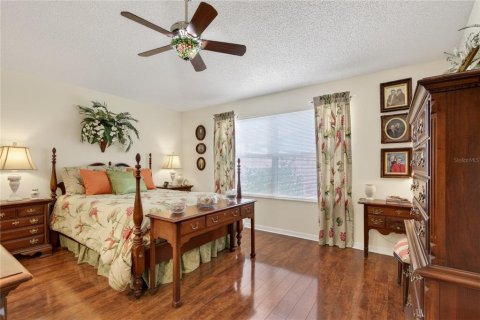 House in The Villages, Florida 3 bedrooms, 148.83 sq.m. № 2117445 - photo 19
